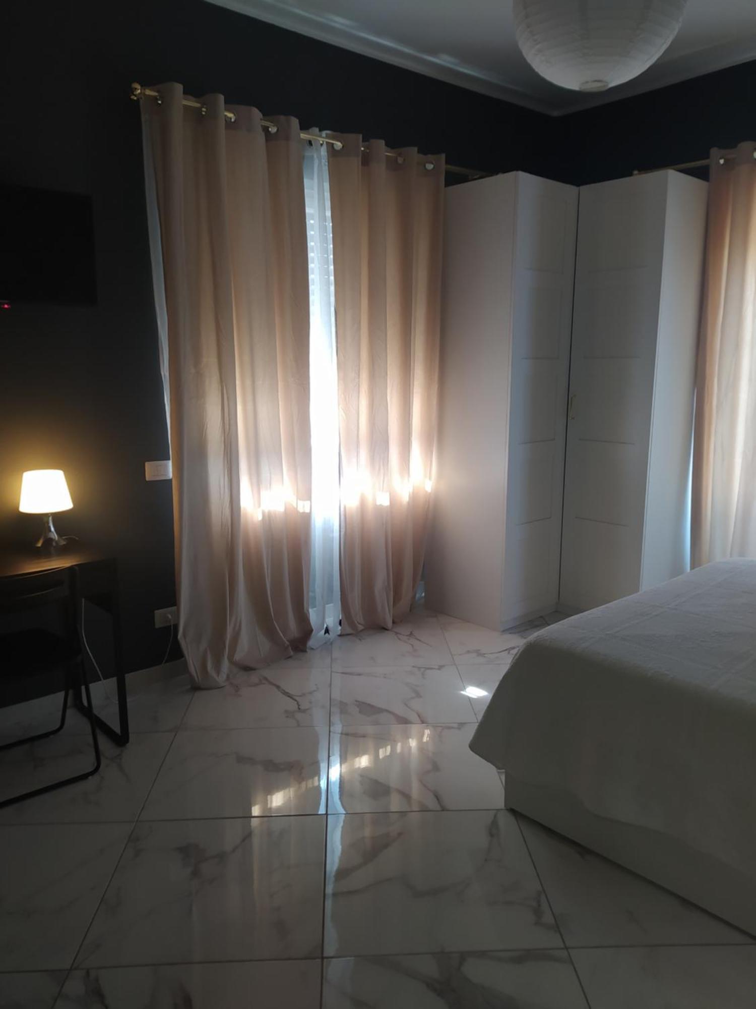Linda'S Guest House Рим Экстерьер фото