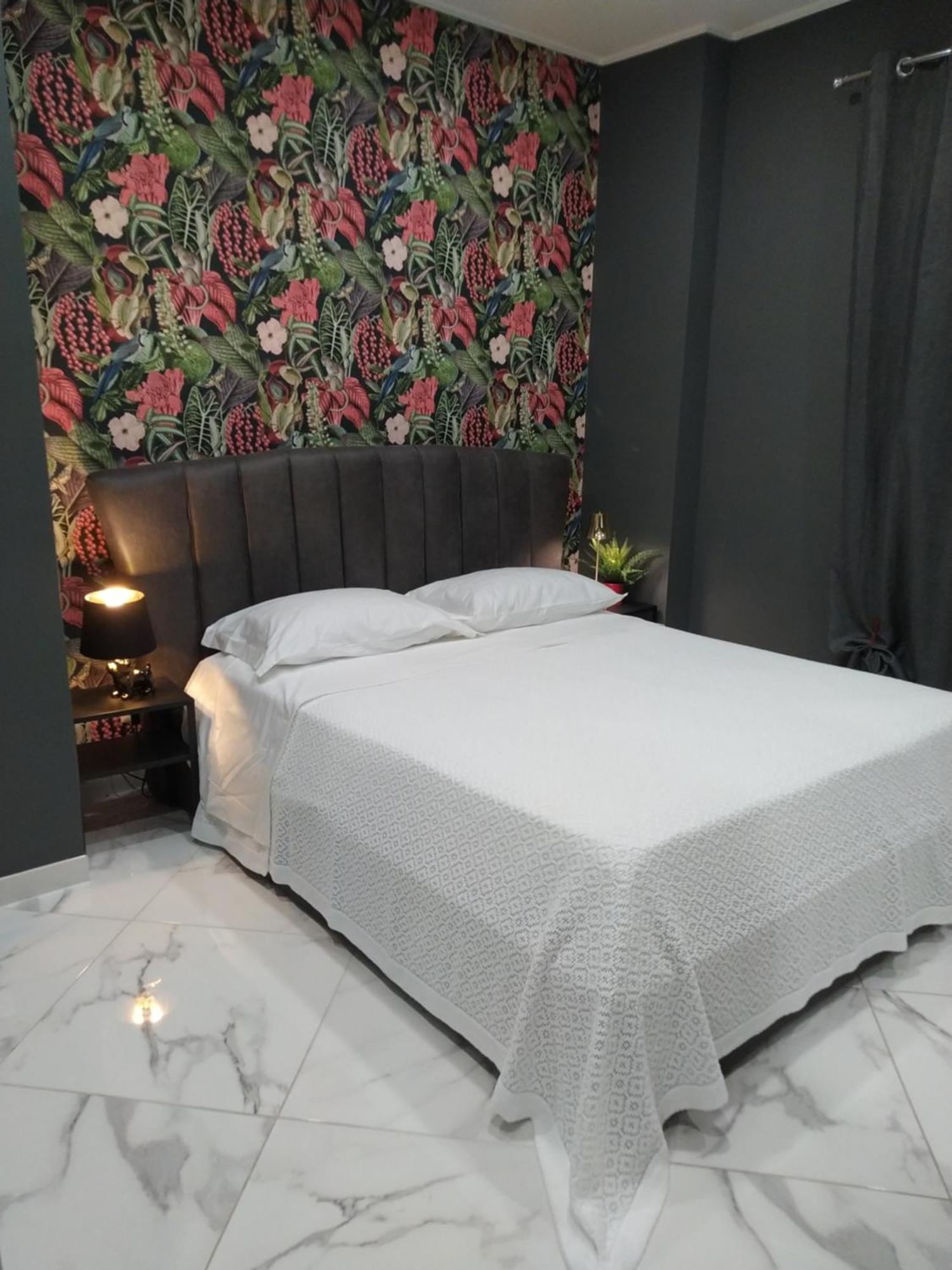Linda'S Guest House Рим Экстерьер фото